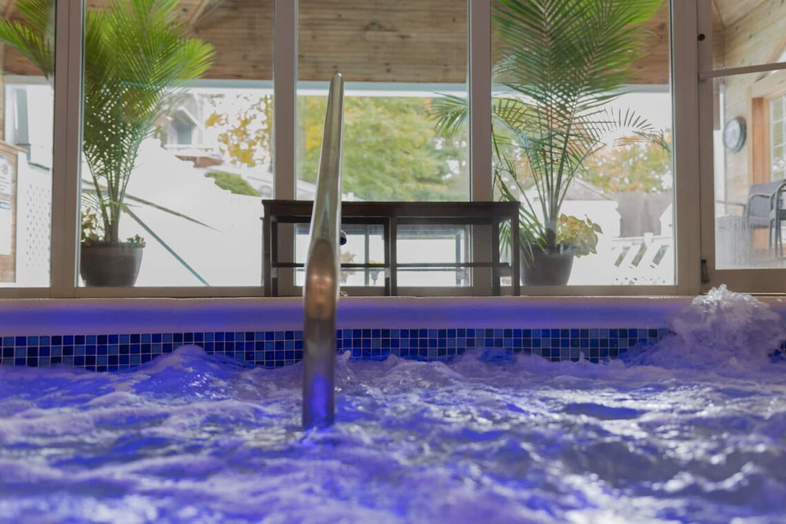 Enjoy the Jacuzzi all year long!