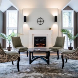 Along with your stay, enjoy access to this clubhouse. Just a short walk from your villa and features a jacuzzi, sauna, and cardio room! A laundry facility is also available (fees apply).