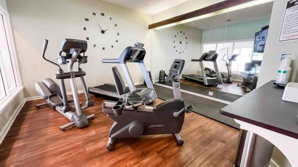 Located at Clubhouse 1, come break a quick sweat in our cardio room featuring an elliptical, treadmill, and stationary bike! Not into cardio? No problem! Take a dip in one of our saltwater pools or jacuzzi instead!