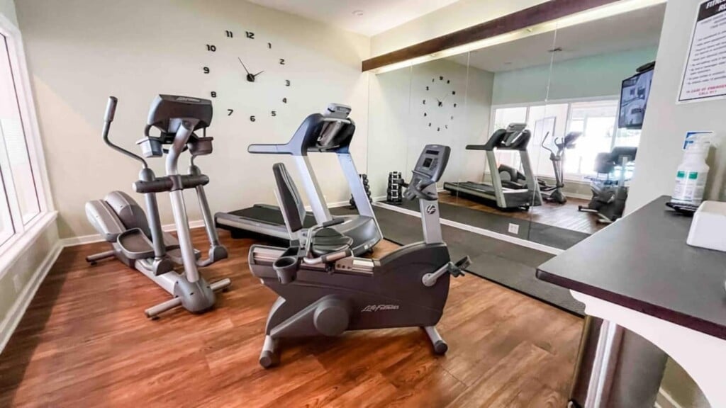Located at Clubhouse 1, come break a quick sweat in our cardio room featuring an elliptical, treadmill, and stationary bike! Not into cardio? No problem! Take a dip in one of our saltwater pools or jacuzzi instead!