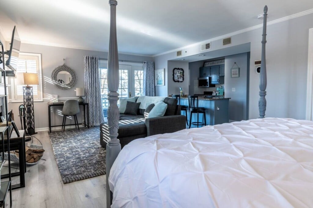 Our cozy and open floor plan is perfect for a lazy day in bed or just a homebody staycation to disconnect. Grab a little fresh air by opening the doors to your very own patio!