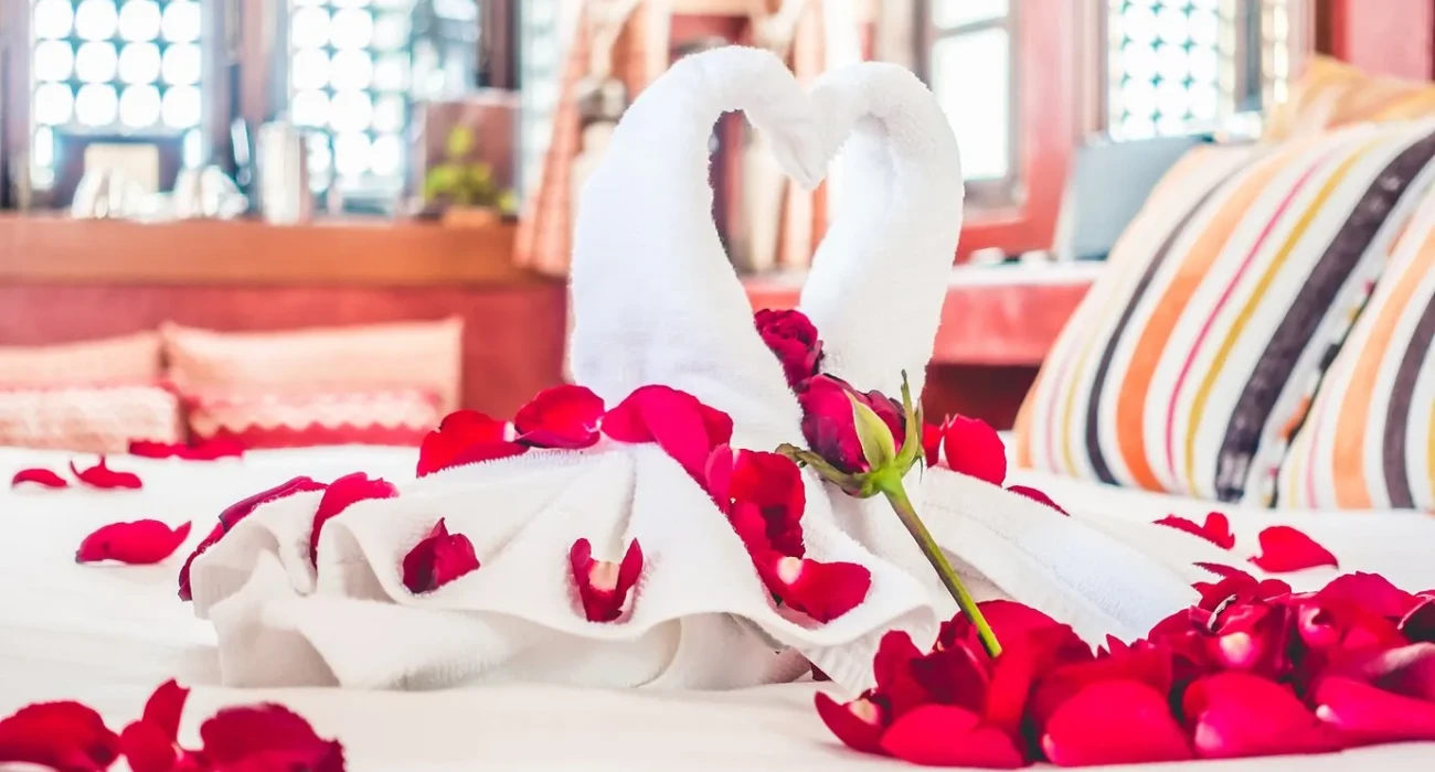 download (2) stayinct